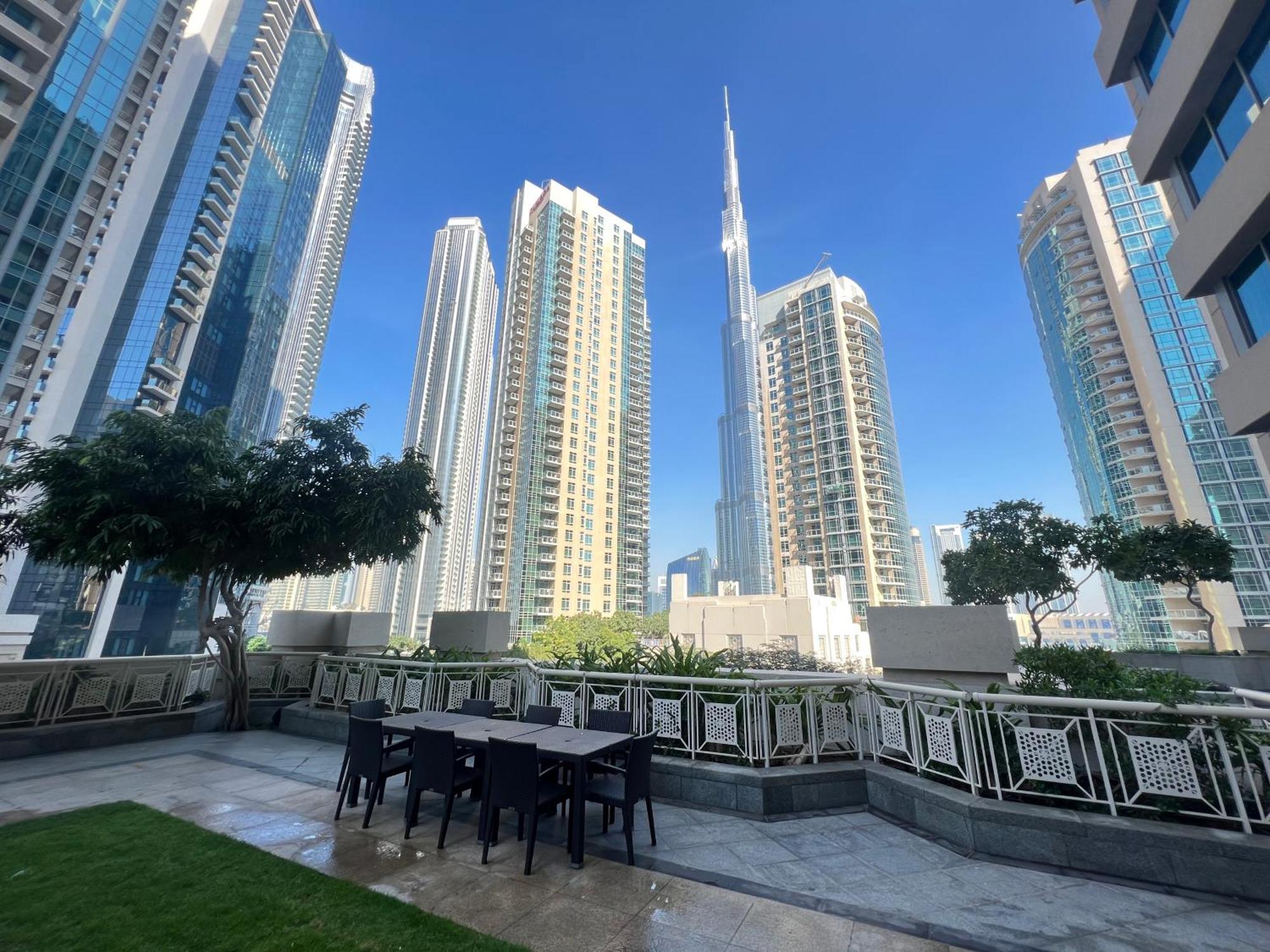 Luxury High Floor 1br With Full Burj Khalifa View By