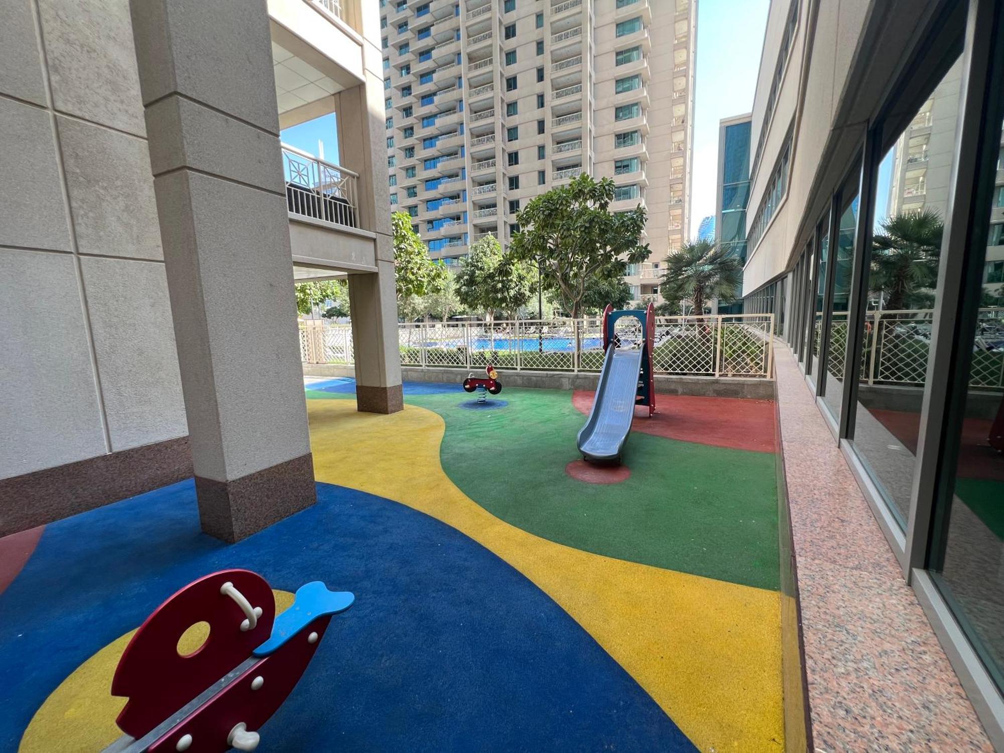 Apartment Luxury High Floor 1br With Full Burj Khalifa View By
