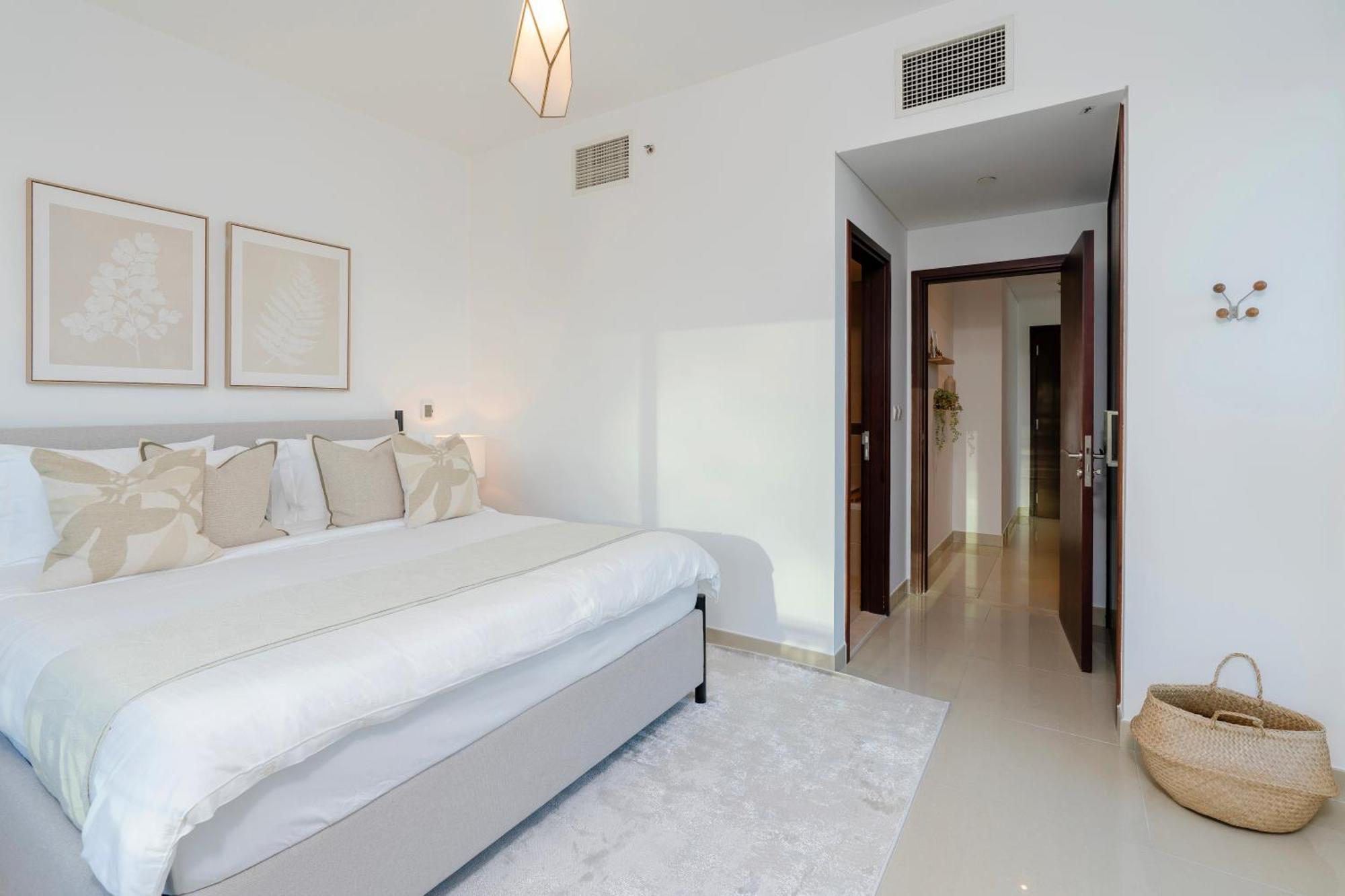 Apartment Luxury High Floor 1br With Full Burj Khalifa View By Dubai